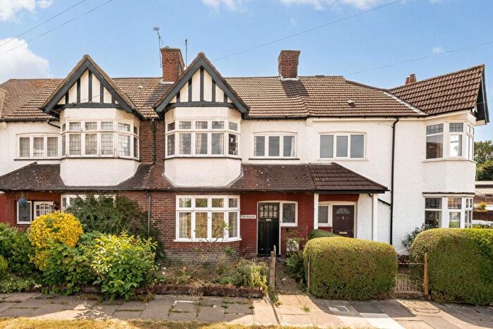 3 Bedroom Terraced House For Sale In The Gardens, Harrow, HA1