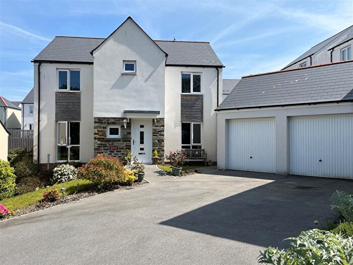 4 Bedroom Detached House For Sale In Quillet Close, St Austell, St. Austell, PL25
