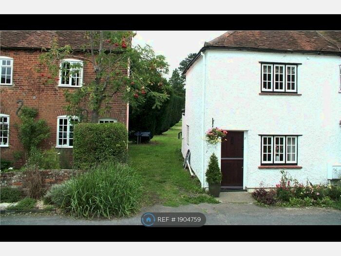 2 Bedroom End Of Terrace House To Rent In Church Street, Bovingdon, Hemel Hempstead, HP3