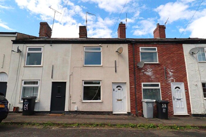 2 Bedroom House To Rent In Pitt Street, Macclesfield, Cheshire, SK11