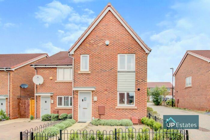 3 Bedroom Semi-Detached House To Rent In Homestead, Coventry, CV2