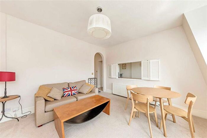 2 Bedroom Flat To Rent In Rosary Gardens, South Kensington, SW7