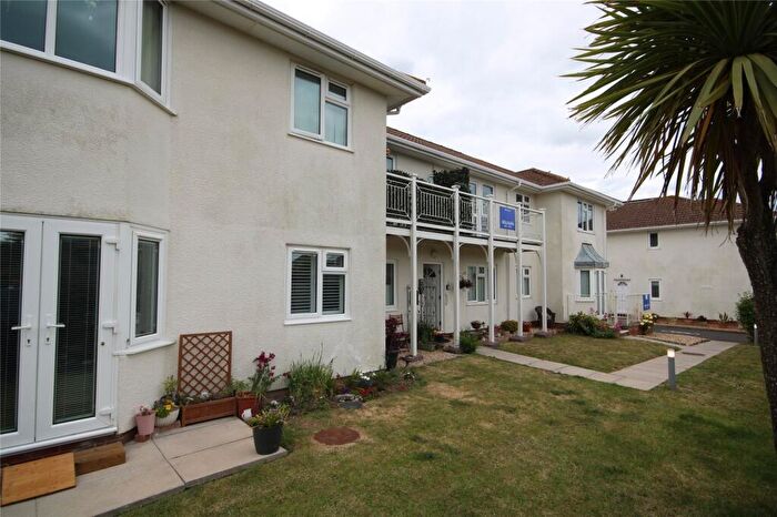 2 Bedroom Apartment For Sale In Grove Road, Barton On Sea, New Milton, Hampshire, BH25