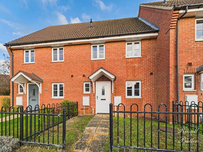 2 Bedroom Terraced House To Rent In Embleton Way, Buckingham, MK18