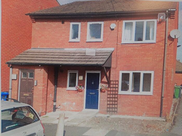 2 Bedroom Flat To Rent In Tower Street, Hyde, Greater Manchester, SK14