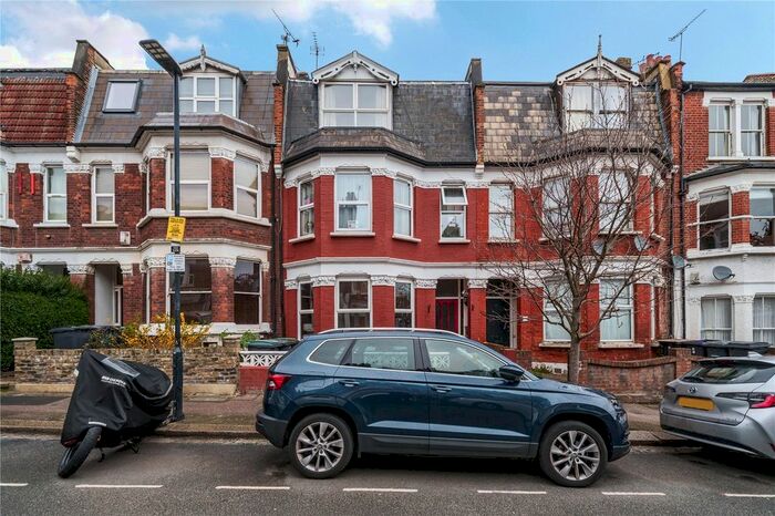2 Bedroom Flat To Rent In Hampden Road, Harringay, N8