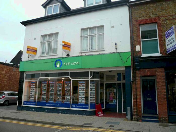 1 Bedroom Flat To Rent In High Street, Rickmansworth, WD3