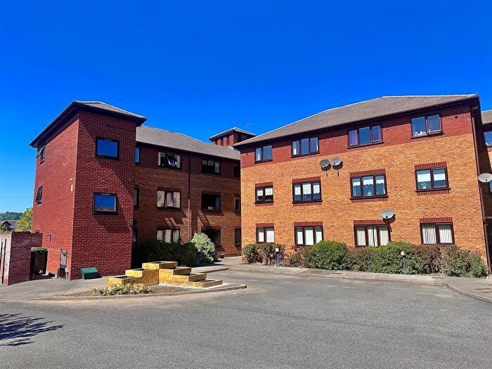 2 Bedroom Flat To Rent In Llys Yr Efail, Mold, CH7