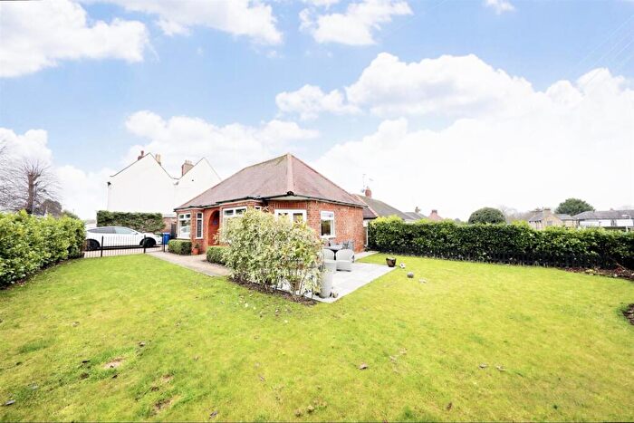 2 Bedroom Detached Bungalow For Sale In Church Lane, Kirk Ella, HU10