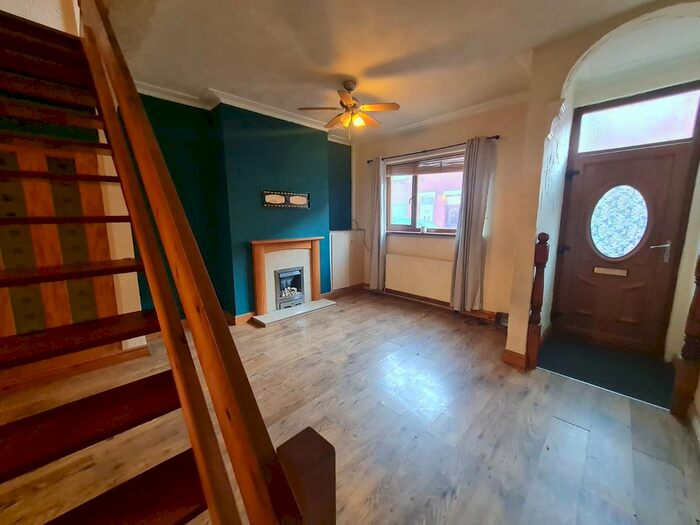 3 Bedroom Property To Rent In Ambler Street, Castleford WF10