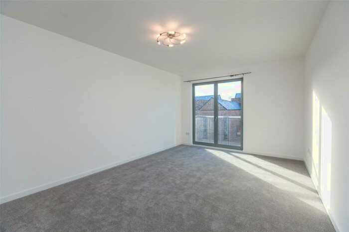 2 Bedroom Flat To Rent In Philip Terrace, Edinburgh, EH16