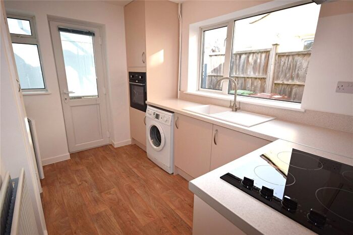 2 Bedroom Bungalow For Sale In Bekynton Avenue, Wells, BA5