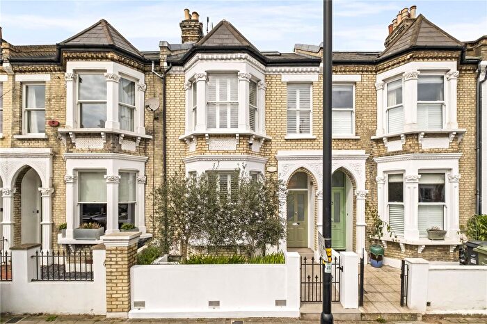 4 Bedroom Terraced House To Rent In Abbeville Road, London, SW4