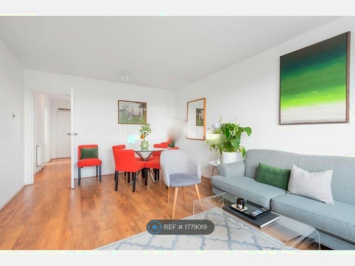 2 Bedroom Flat To Rent In London, London, SW9