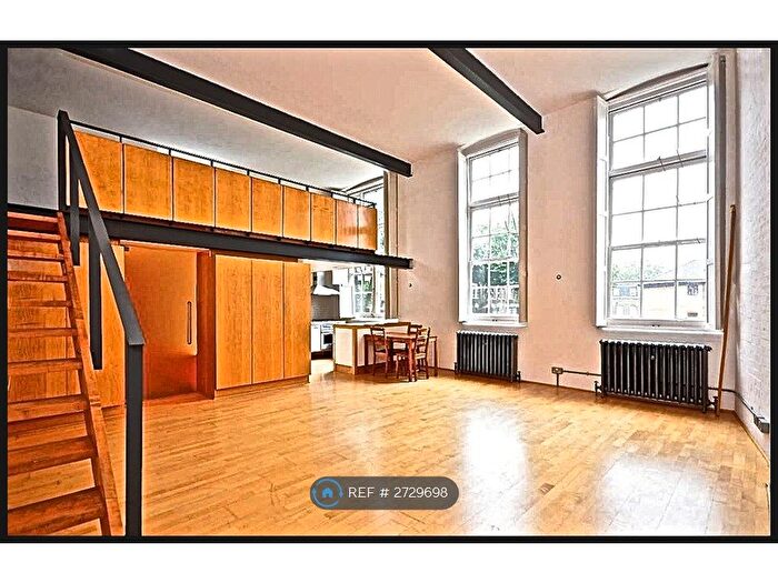 1 Bedroom Flat To Rent In Searles Road, London, SE1