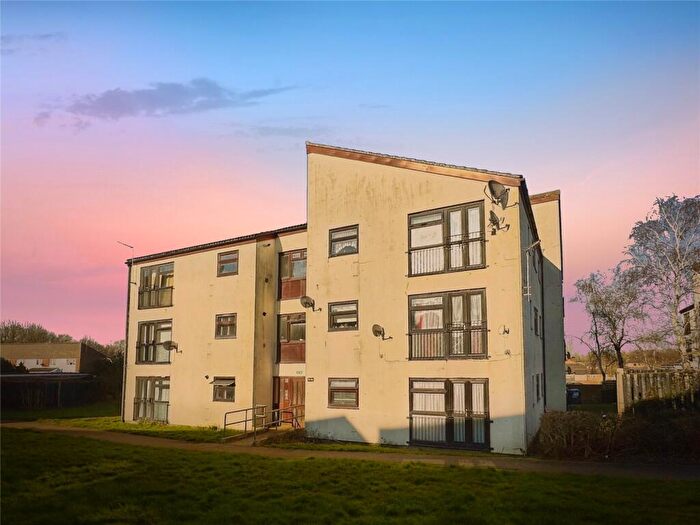 1 Bedroom Apartment For Sale In Little Cattins, Harlow, Essex, CM19