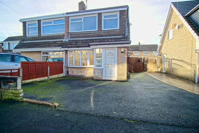 3 Bedroom Semi-Detached House To Rent In Longfield, Fulwood, Preston, PR2