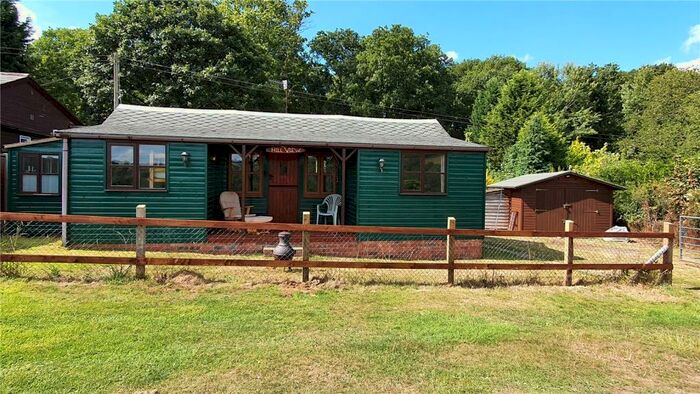 2 Bedroom Bungalow For Sale In Hawkbatch, Bewdley, Worcestershire, DY12