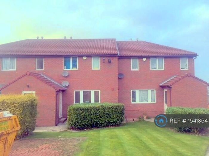 1 Bedroom Flat To Rent In Fairfax Road, Leeds, LS11