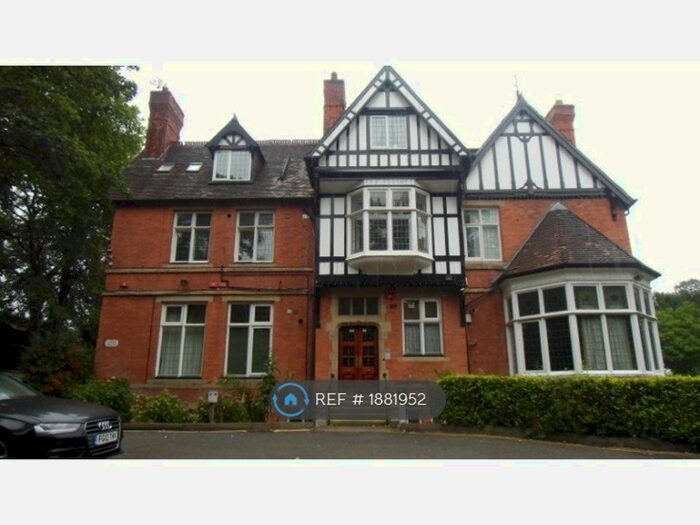 2 Bedroom Flat To Rent In West Didsbury, Manchester, M20