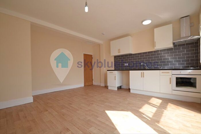 1 Bedroom Flat To Rent In Green Lane Road, Leicester, LE5
