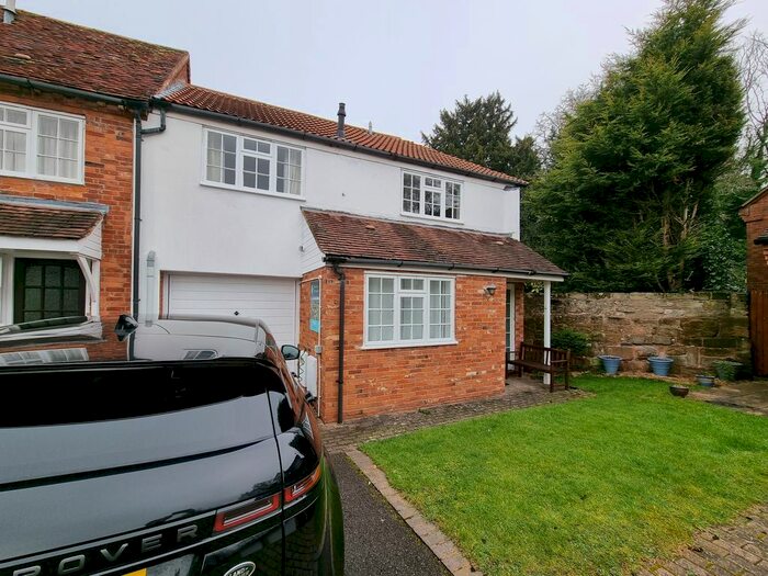 1 Bedroom End Of Terrace House To Rent In Holmes Court, Kenilworth, CV8