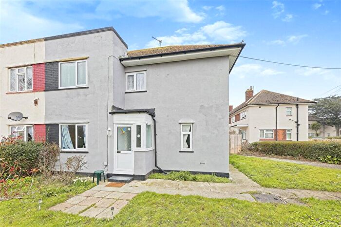 3 Bedroom Semi Detached House For Sale In Melbourne Avenue, Ramsgate, Kent, CT12