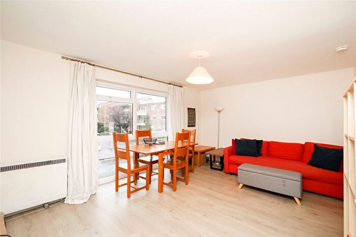 2 Bedroom Flat To Rent In Bierton Court, Spencer Hill Road, London, SW19