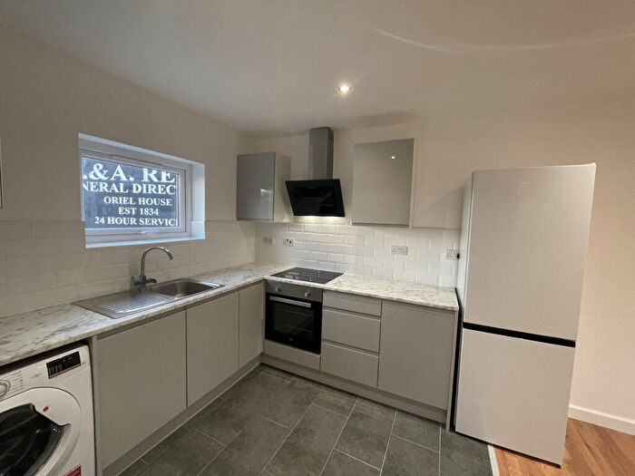 2 Bedroom Apartment For Sale In Duke Street, Sheffield, S2