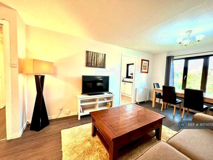 2 Bedroom Flat To Rent In Adamswell Street, Glasgow, G21