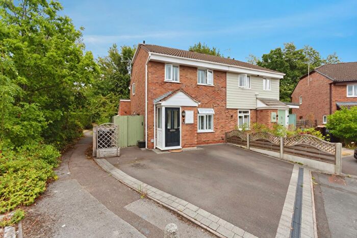 3 Bedroom Semi Detached House For Sale In Rosse Court, Solihull, West Midlands, B92