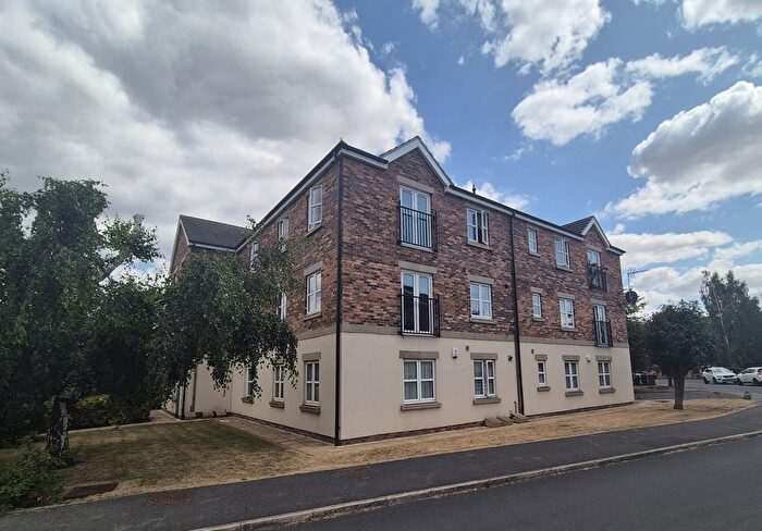 2 Bedroom Flat To Rent In Wakefield, WF1