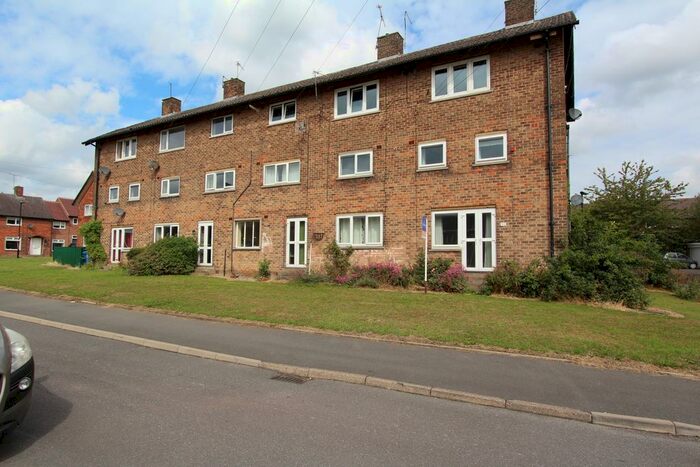 3 Bedroom End Of Terrace House To Rent In Lupton Drive, Sheffield, S8