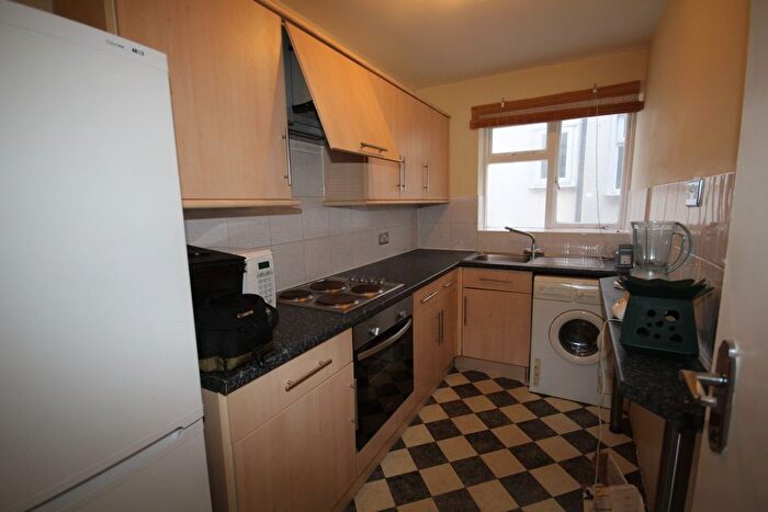 1 Bedroom Flat To Rent In Dyke Road, Brighton, BN1