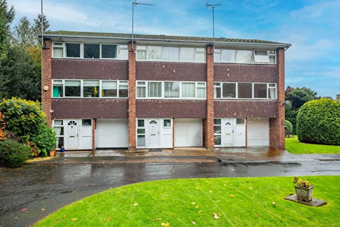 3 Bedroom Terraced House To Rent In Old Rectory Close, Harpenden, Hertfordshire, AL5