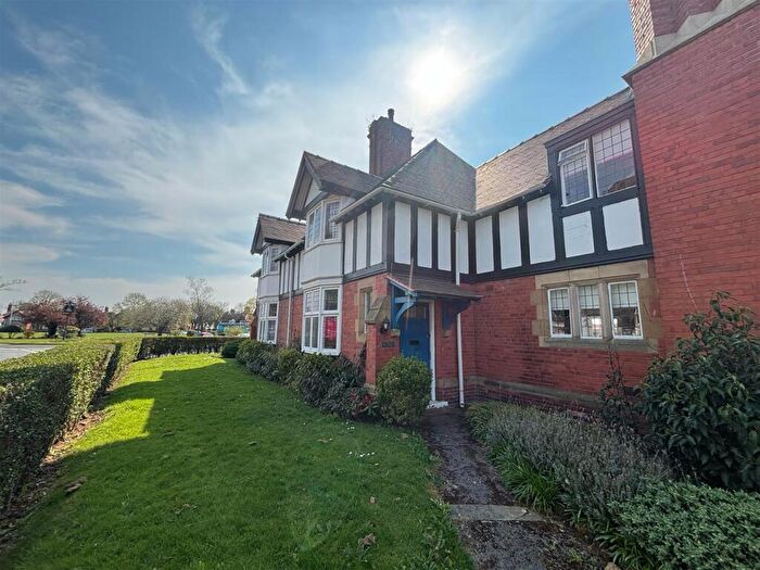 2 Bedroom Terraced House To Rent In Boundary Road, Port Sunlight, CH62