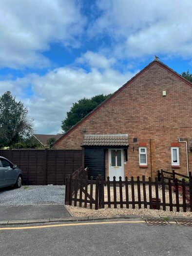 1 Bedroom Semi-Detached House To Rent In Bryn Rhosyn, Llangyfelach Swansea, SA6