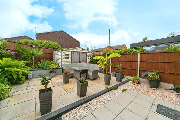 2 Bedroom Semi-Detached House For Sale In New Chester Road, Rock Ferry, Birkenhead, CH42