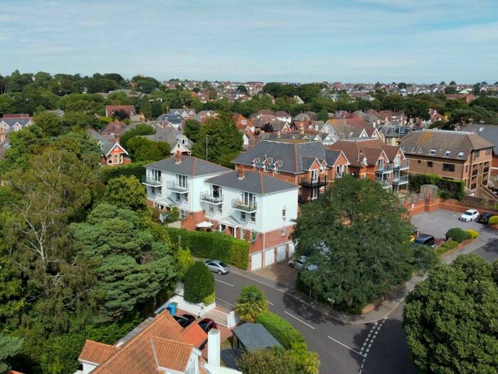 3 Bedroom House To Rent In Highbridge Road, , Lower Parkstone, BH14