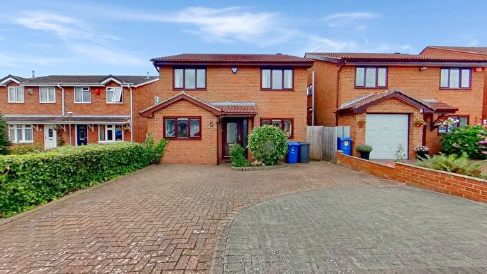 4 Bedroom Detached House To Rent In Kingsdale Croft, Burton-On-Trent, Staffordshire, DE13