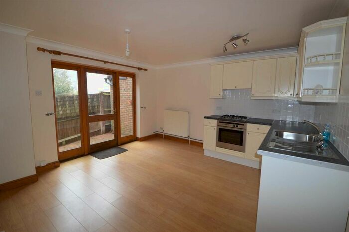 1 Bedroom Flat To Rent In London House, London Road, Crowborough, TN6