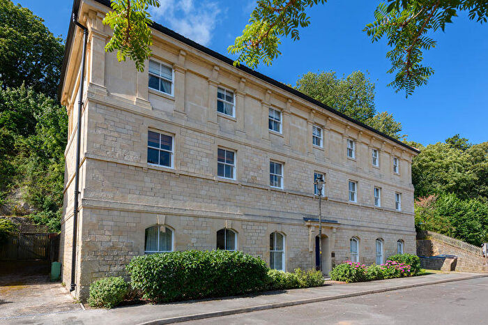 2 Bedroom Apartment For Sale In Bradford On Avon, BA15