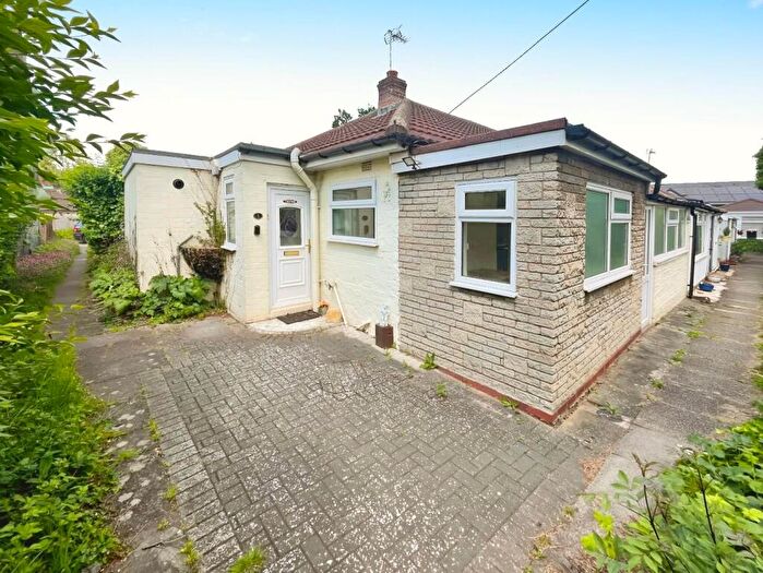 3 Bedroom Semi-Detached Bungalow For Sale In Sheffield Road, Sutton Coldfield, B73
