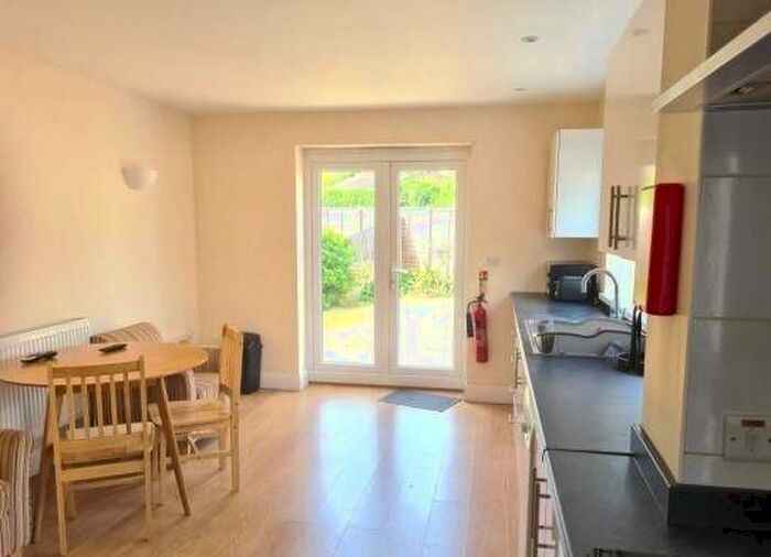 5 Bedroom Semi-Detached House To Rent In Limes Road, Egham, TW20