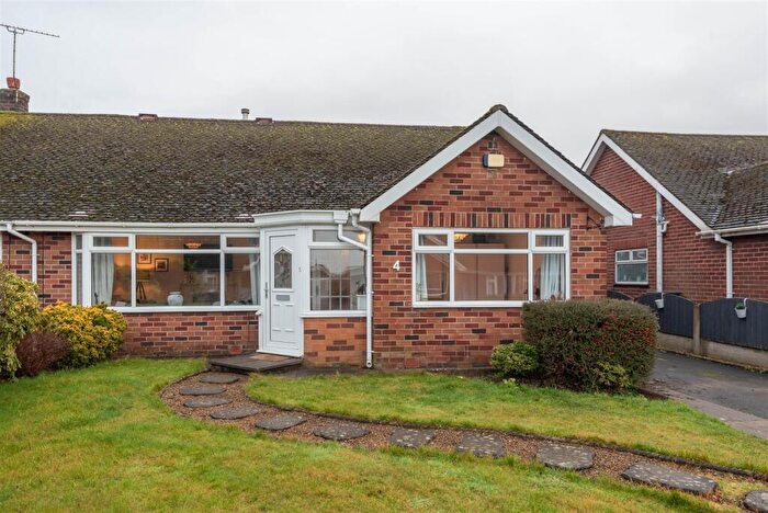 4 Bedroom Semi Detached House For Sale In Fensway, Hutton, Preston, PR4