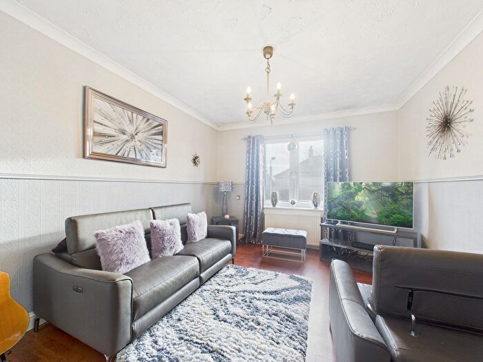 2 Bedroom Flat For Sale In Mcgregor Avenue, Stevenston, KA20