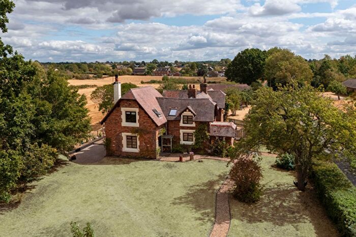 4 Bedroom Country House For Sale In Porters Mill Lane, Ladywood, Droitwich Worcestershire, WR9