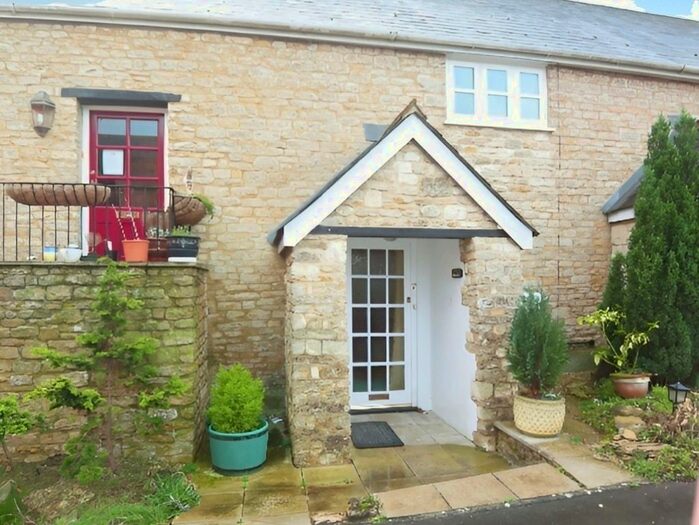 2 Bedroom Terraced House To Rent In Queen Street, Gillingham, Dorset, SP8