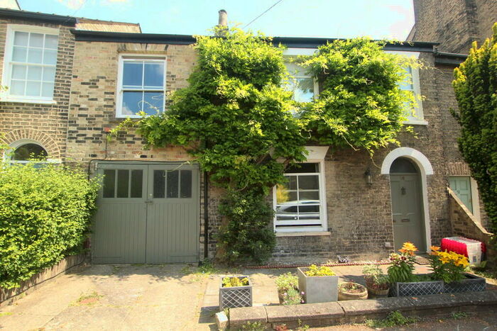 4 Bedroom Terraced House To Rent In Eden Street, Cambridge, CB1