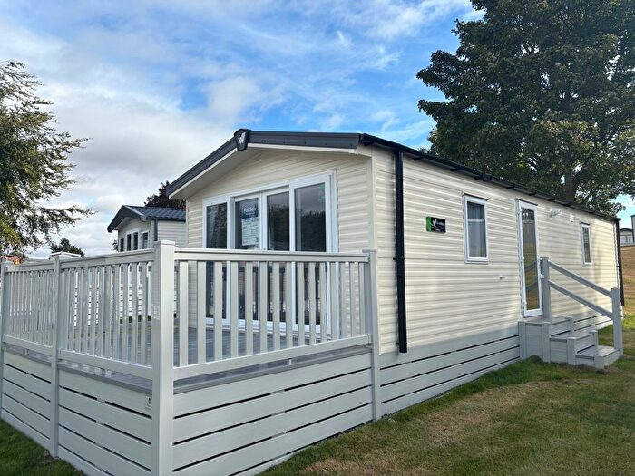 2 Bedroom Mobile/park Home For Sale In Kelso, TD5
